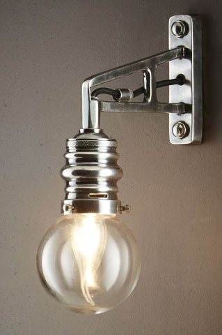 Carlton Wall Lamp Silver