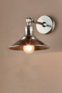 SCONCE IN ANTIQUE SILVER